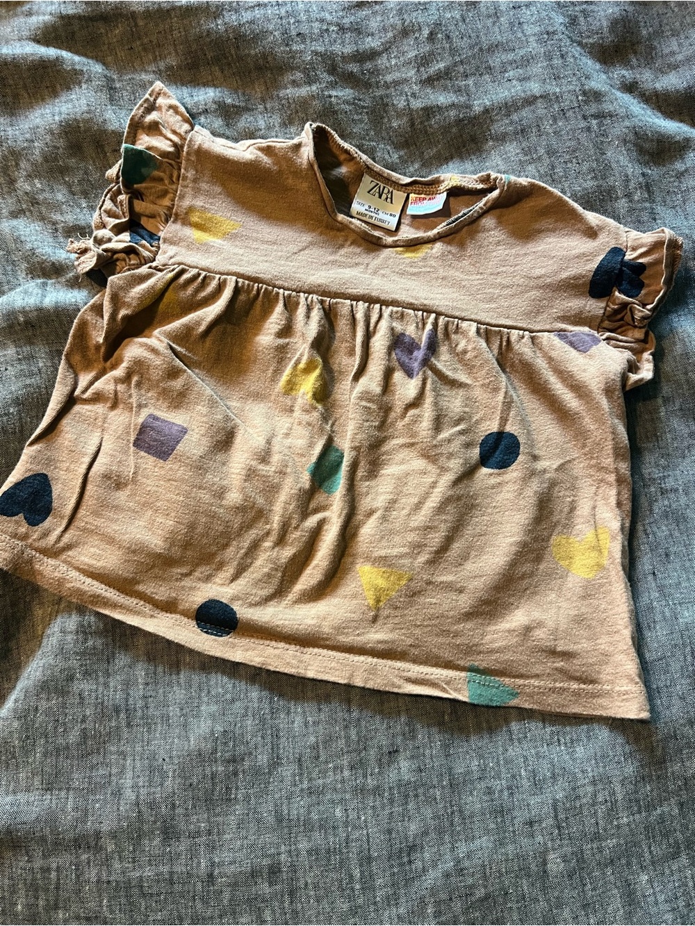 Zara Tan Short Sleeve Top with Multicolor Geometric Prints